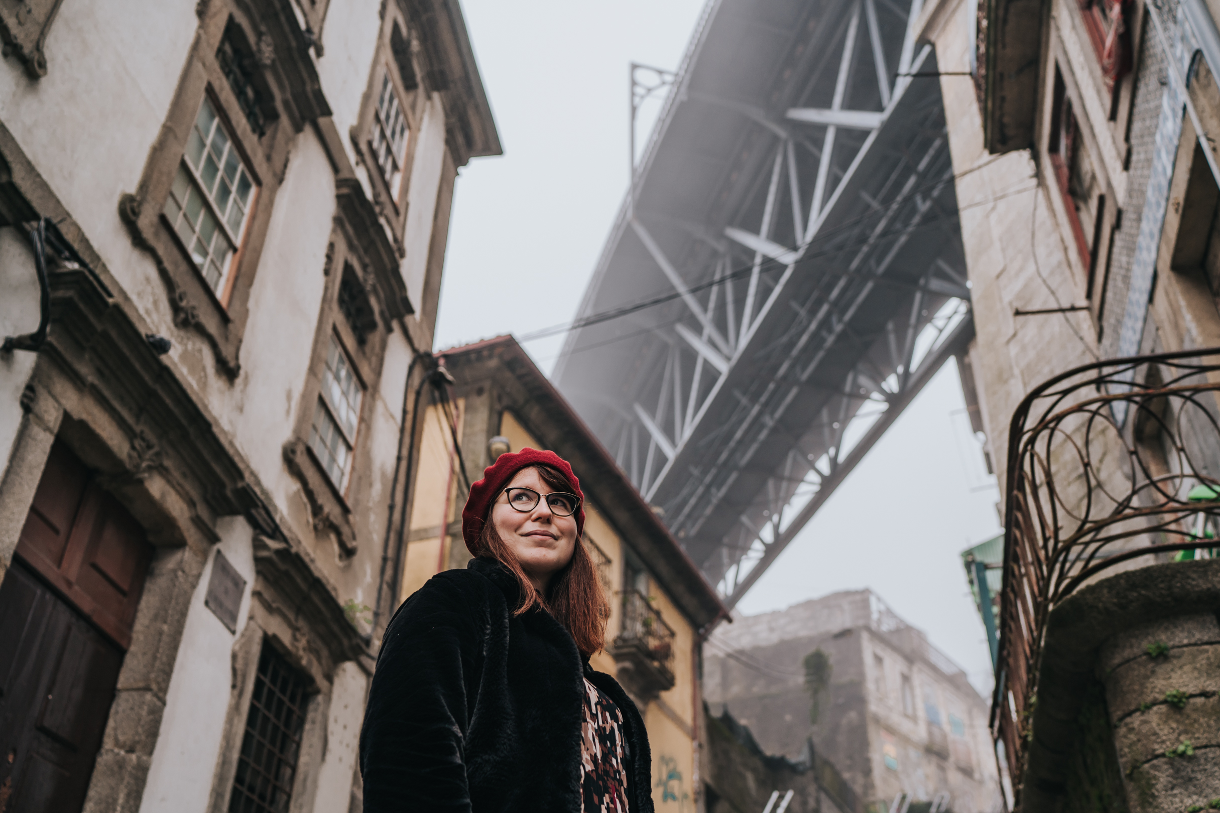 Portrait à Porto au Portugal avec le pont Dom-Luis